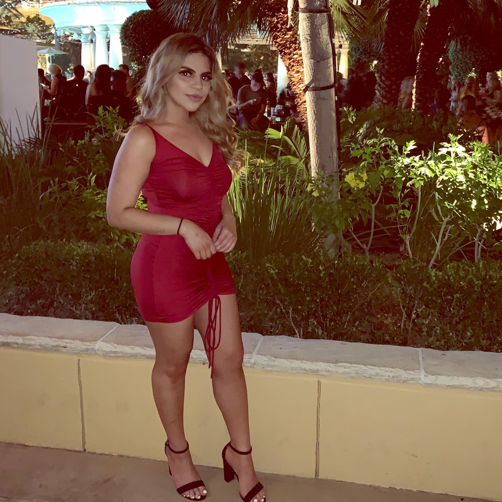 Shanghai red dress